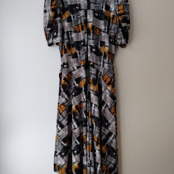 Mennonite Cape Dress 43"B 39"W Black Yellow Stretchy Full Skirted Puffed Sleeves - Picture 9 of 11